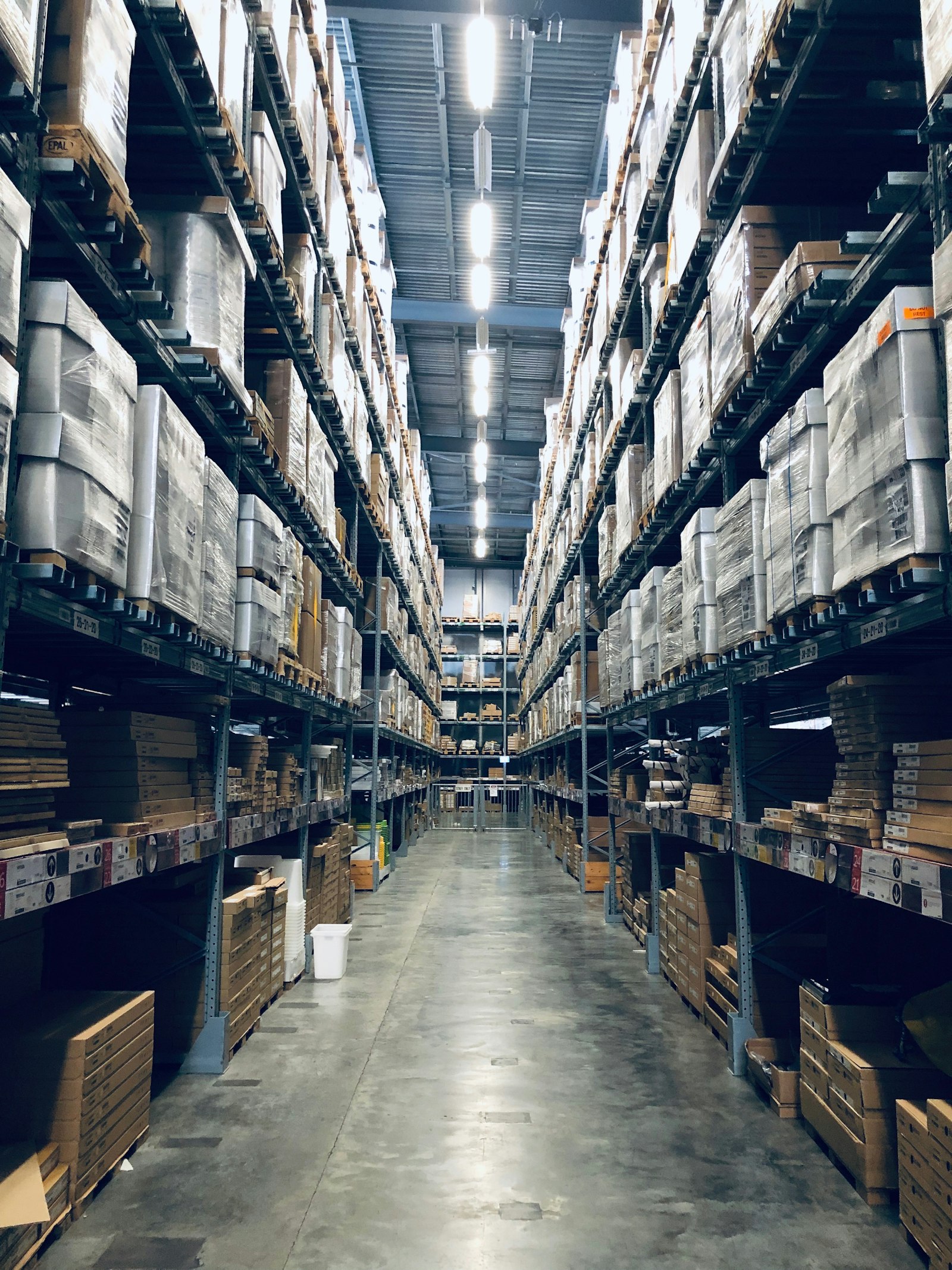 Secure warehouse storage racks